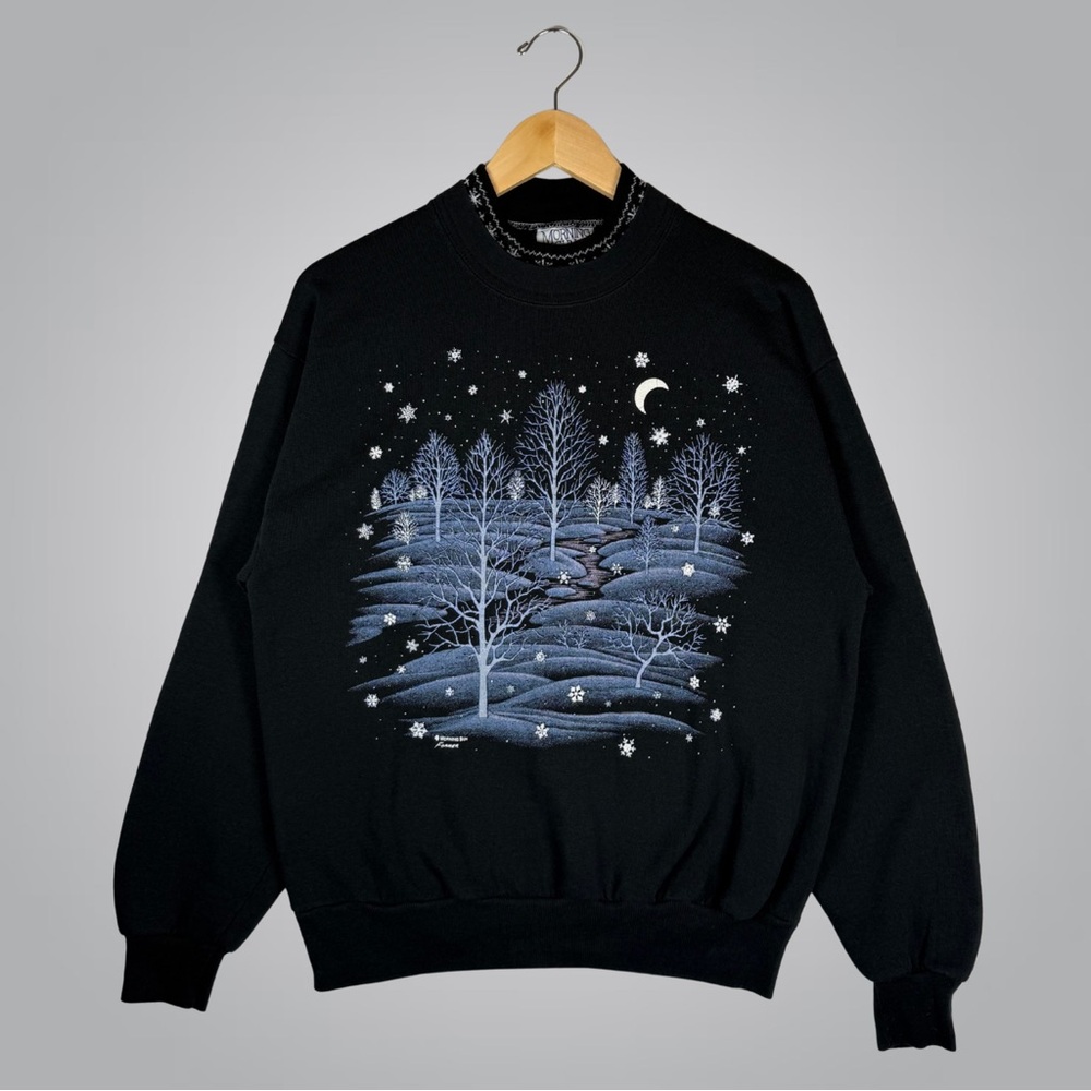 Vintage Morning Sun Winter Night Black Crewneck Sweatshirt Medium